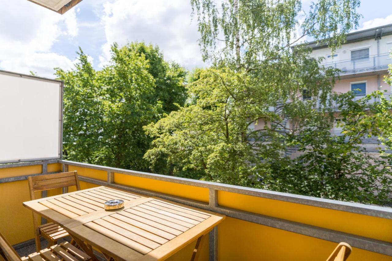 Free Living - Jungle Design Apartments, Zentrum, Parkplatz, Kuche, Wlan Вольфсбург Экстерьер фото